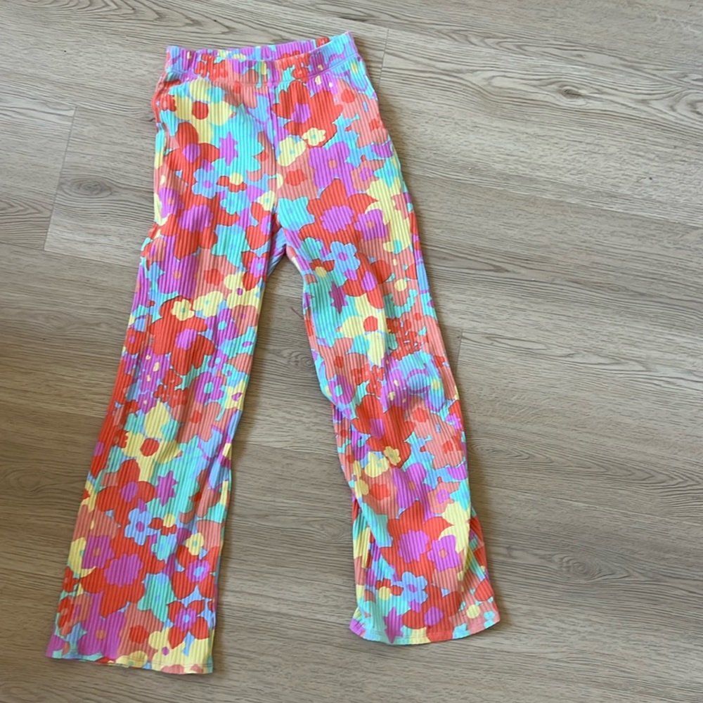 Billabongs floral flare leggings
